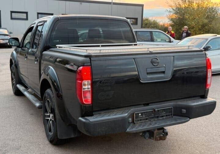 Nissan Navara 2.5 dCi 2 porte King Cab Sport