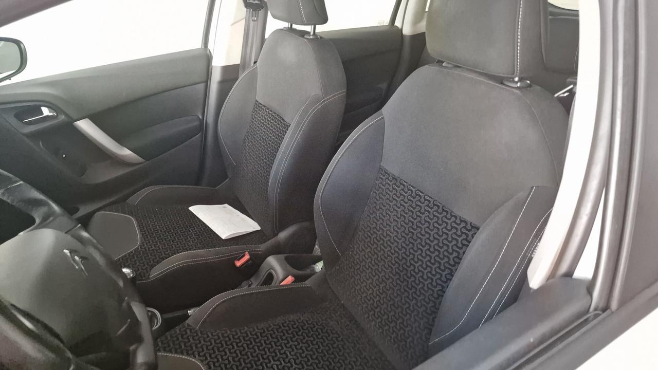 Citroen C3 1.1 benzina ( km 130 mila)