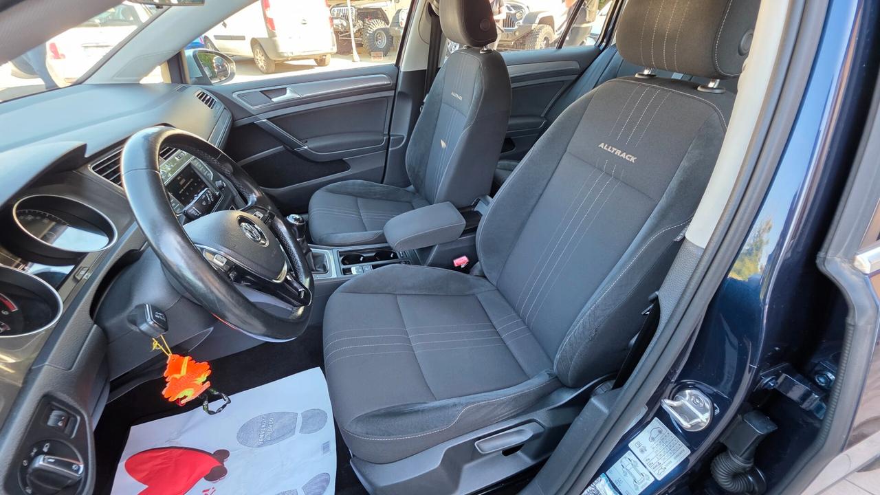 Volkswagen Golf Variant Alltrack 2.0 TDI 4MOTION