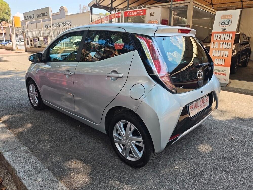 Toyota Aygo 1.0 5P X-PLAY OK NEOPATENTATI