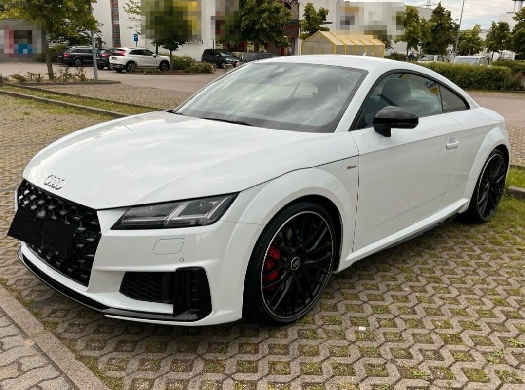 Audi TT Coupé 45 TFSI S Line