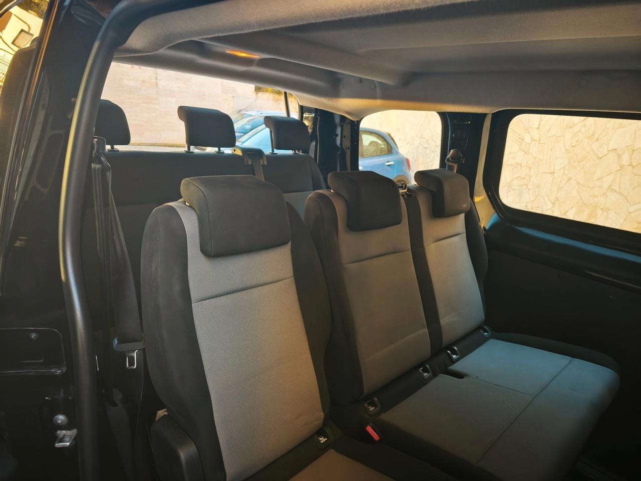 Peugeot Expert BlueHDi 100 S&S PC-TN Combi Compact