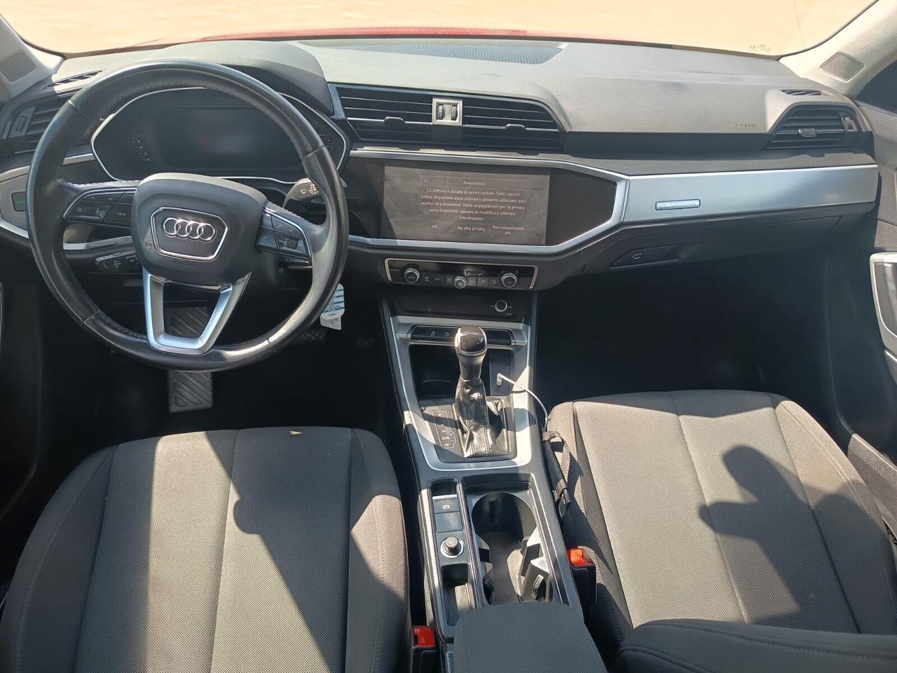 Audi Q3 40 TDI quattro S tronic Business