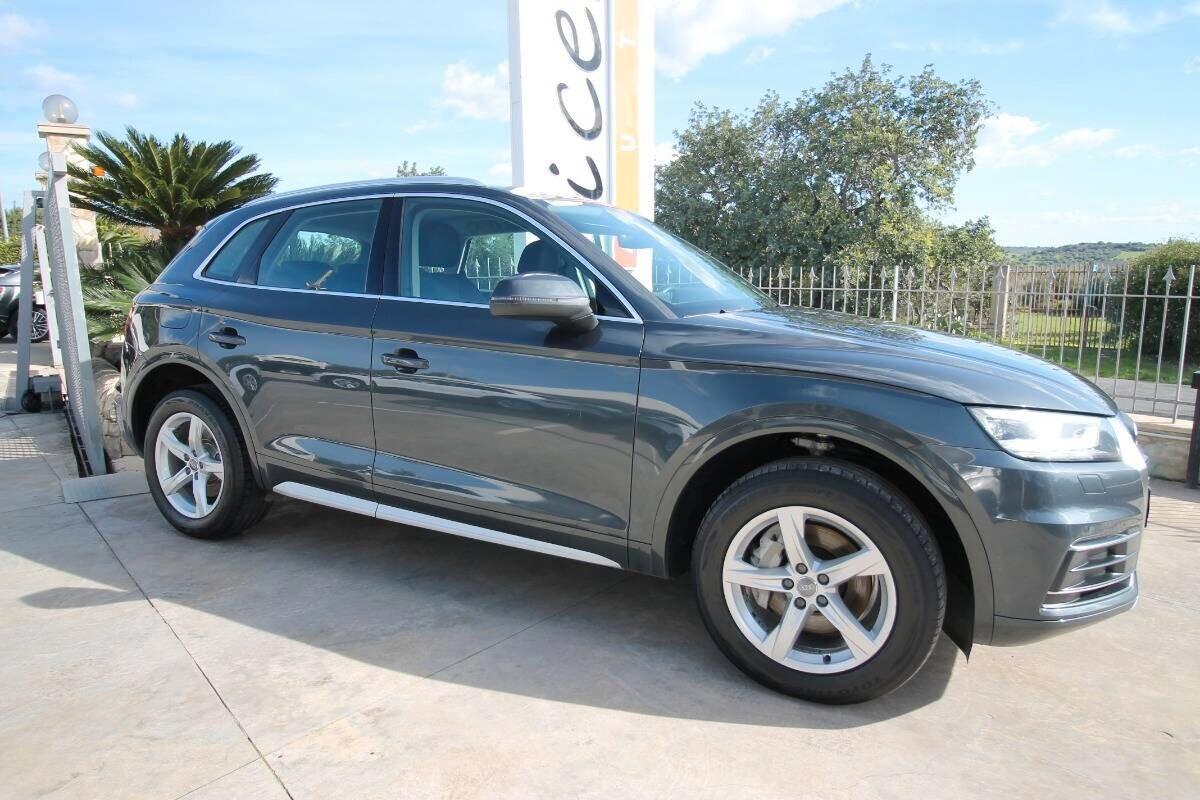 Audi Q5 2.0 TDI 190 CV Business Sport 11.2018