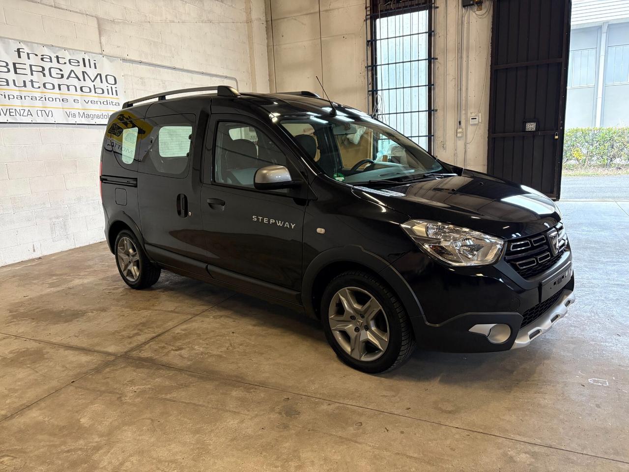 Dacia Dokker Stepway 1.5 blue dci 95Cv Uniproprietario