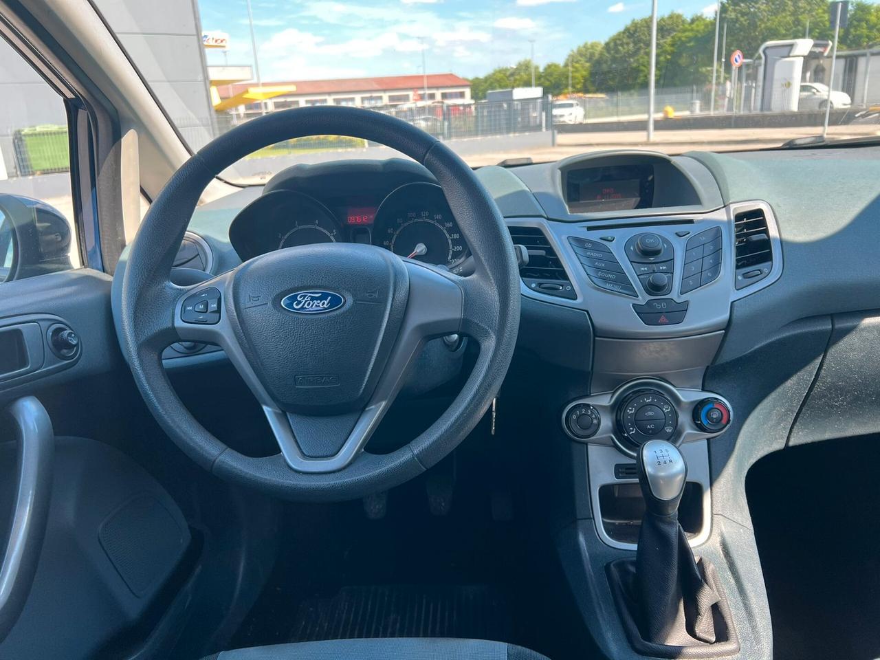 Ford Fiesta 1.2 60CV 5p. Tit. * 2010