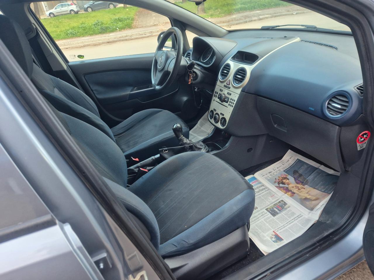 Opel Corsa 1.2 5 porte Enjoy anno 08