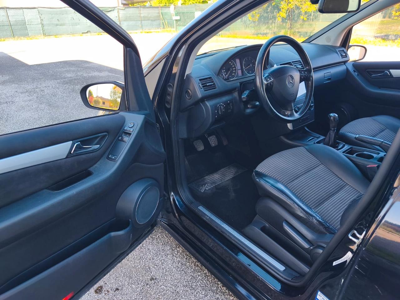 Mercedes-benz A 150 (Accetto Permute)