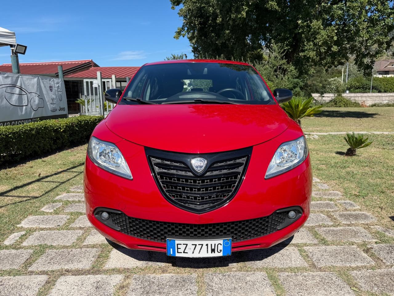 Lancia Ypsilon 1.2 69CV Silver-2015"IMPECCABILE"