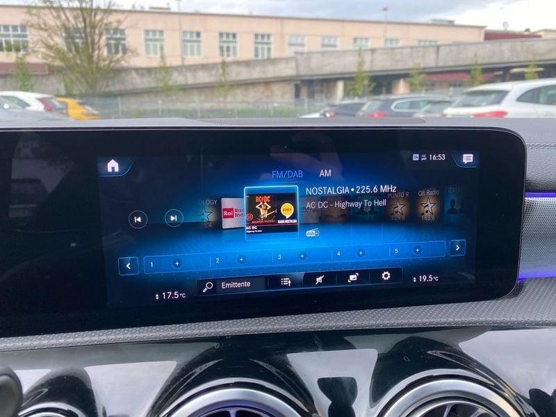 Mercedes-Benz Classe A A 180 d Premium Night edition auto