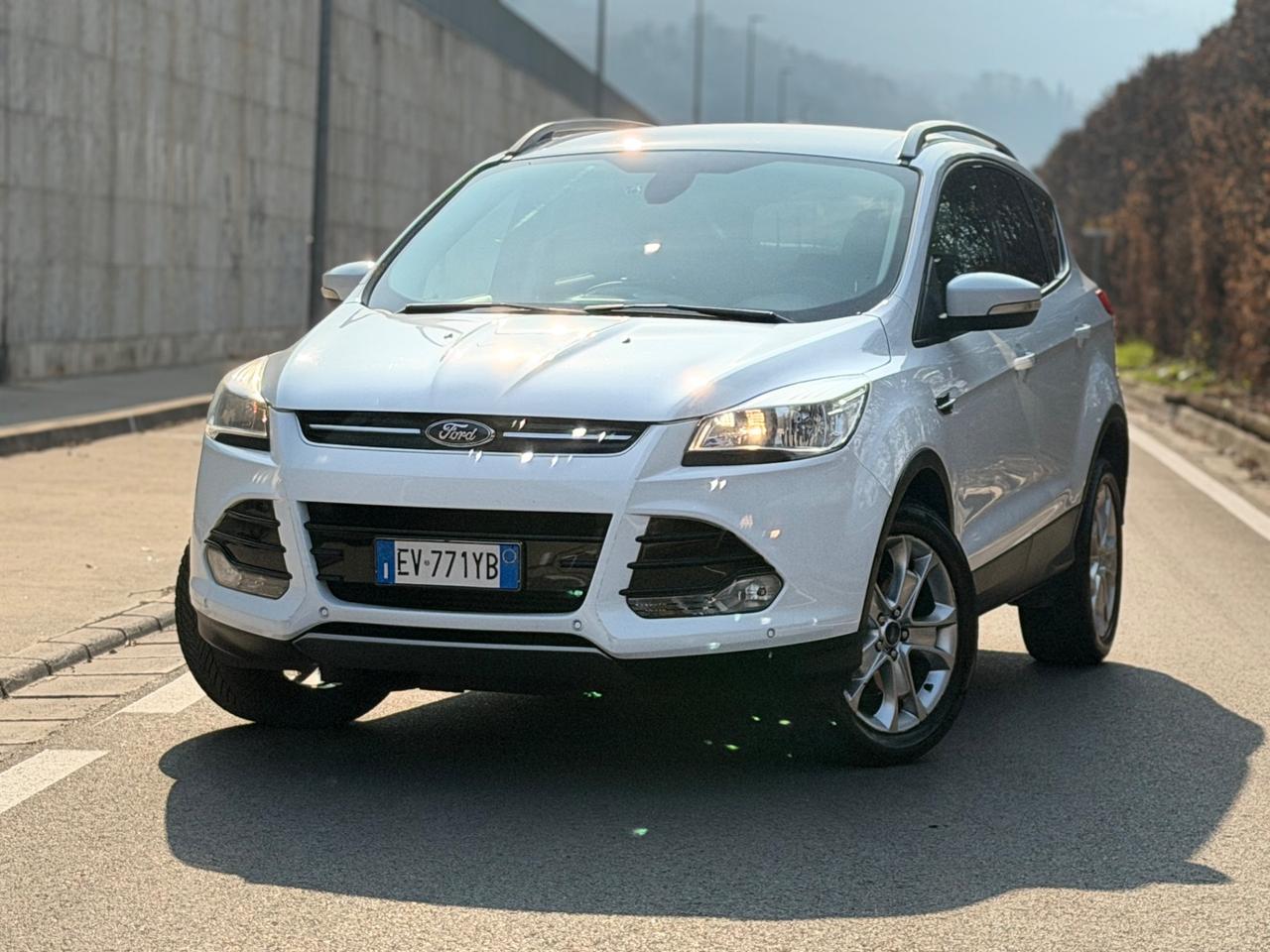 Ford Kuga 2.0 TDCI 163 CV 4WD Powershift Titanium X