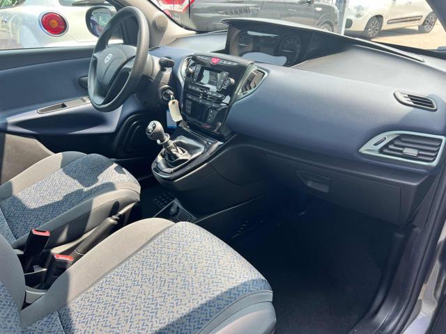 LANCIA Ypsilon 1.0 FireFly 5 porte S&S Hybrid Gold