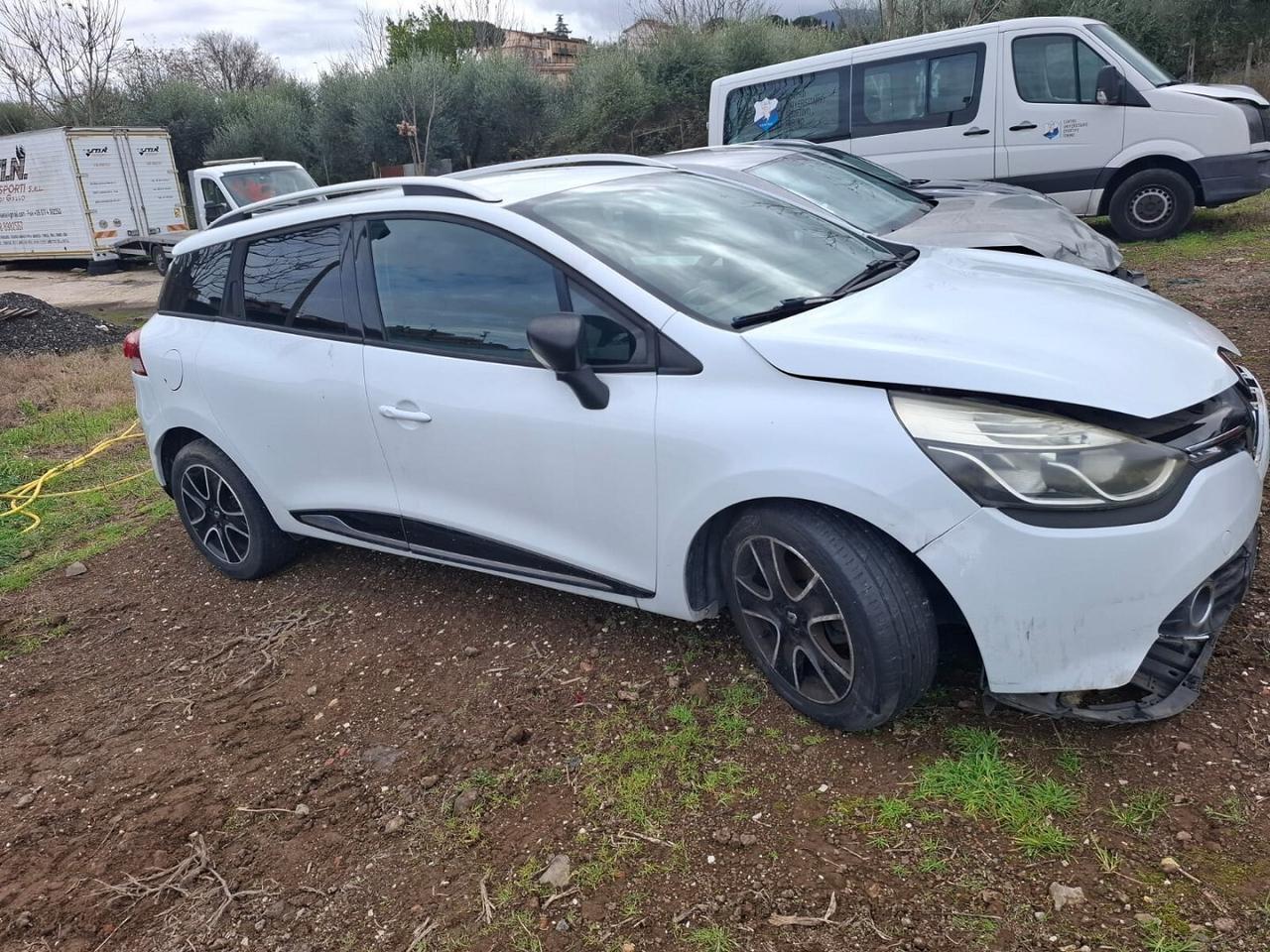 RENAULT CLIO SPORTER C.NATIONAL DCI SINISTRATA