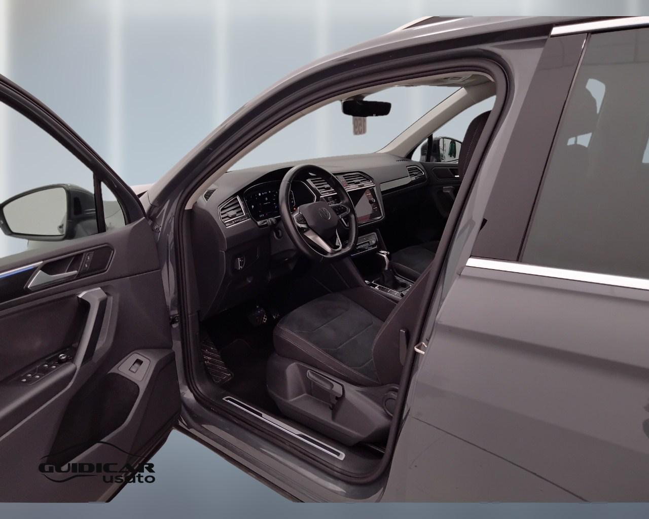 VOLKSWAGEN Tiguan II 2021 - Tiguan 2.0 tdi Elegance 4motion 200cv dsg
