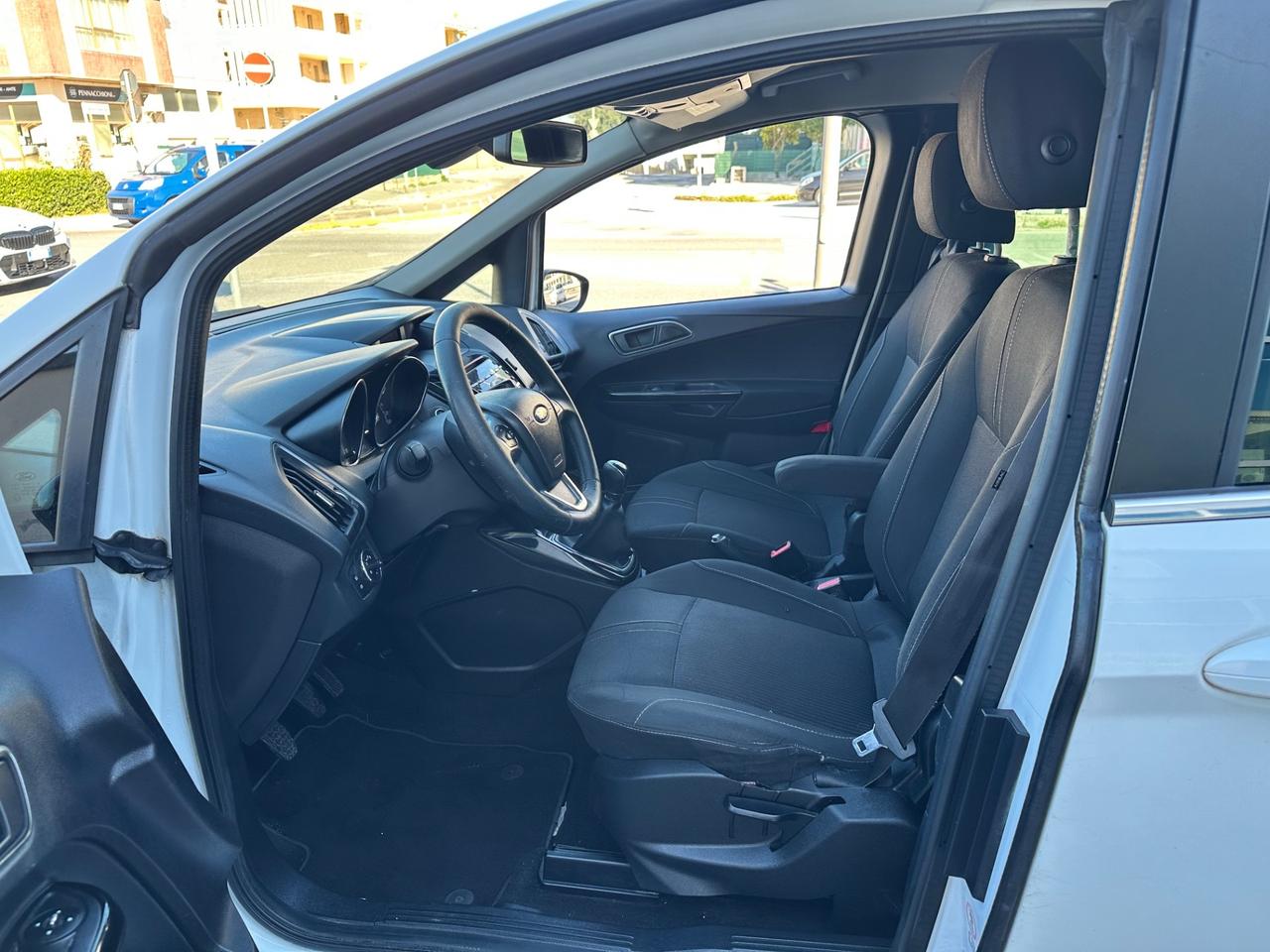 Ford B-Max 1.4 90 CV Titanium metano