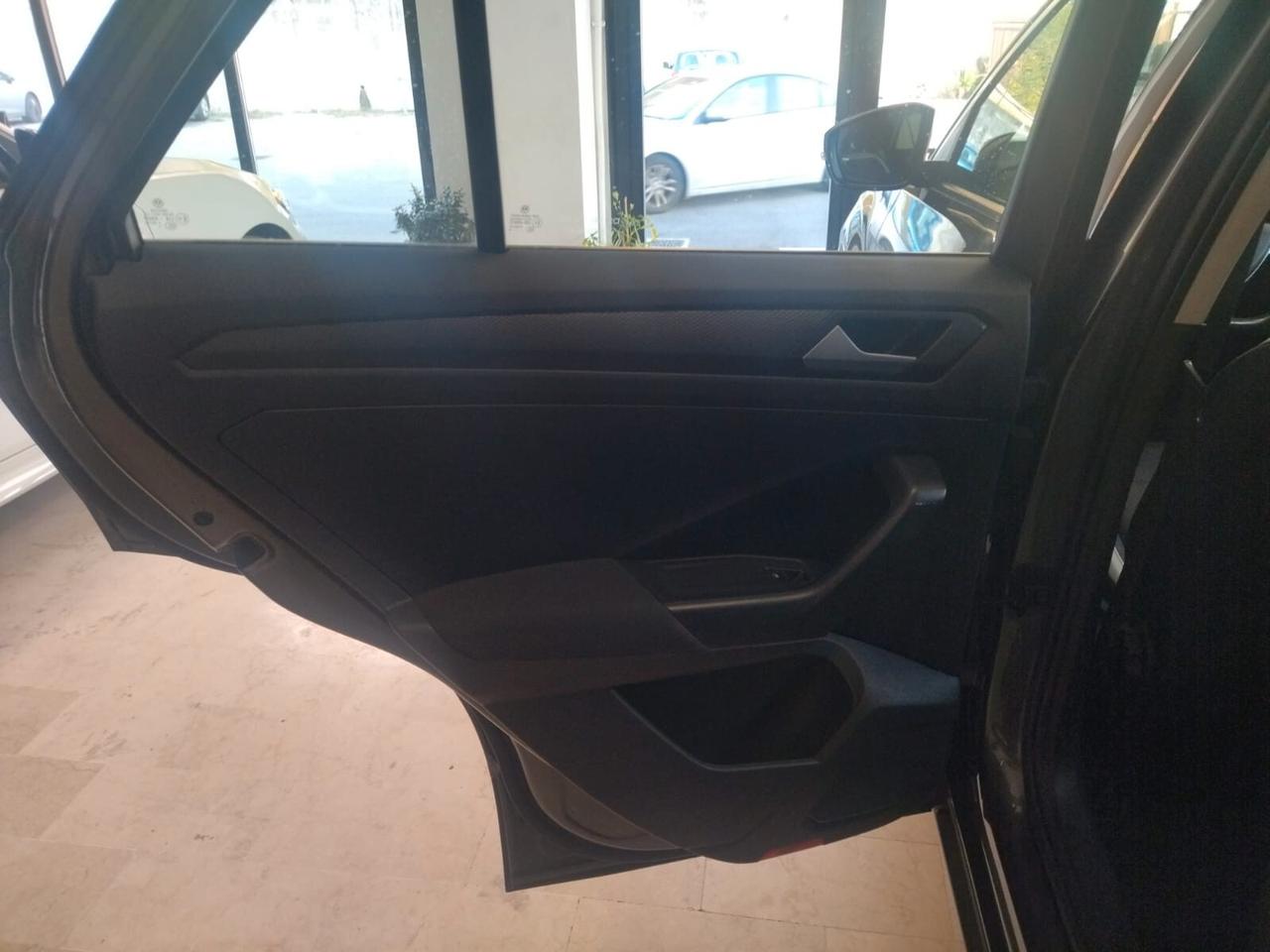 Volkswagen T-Roc 1.5 TSI DSG Advanced BlueMotion Technology