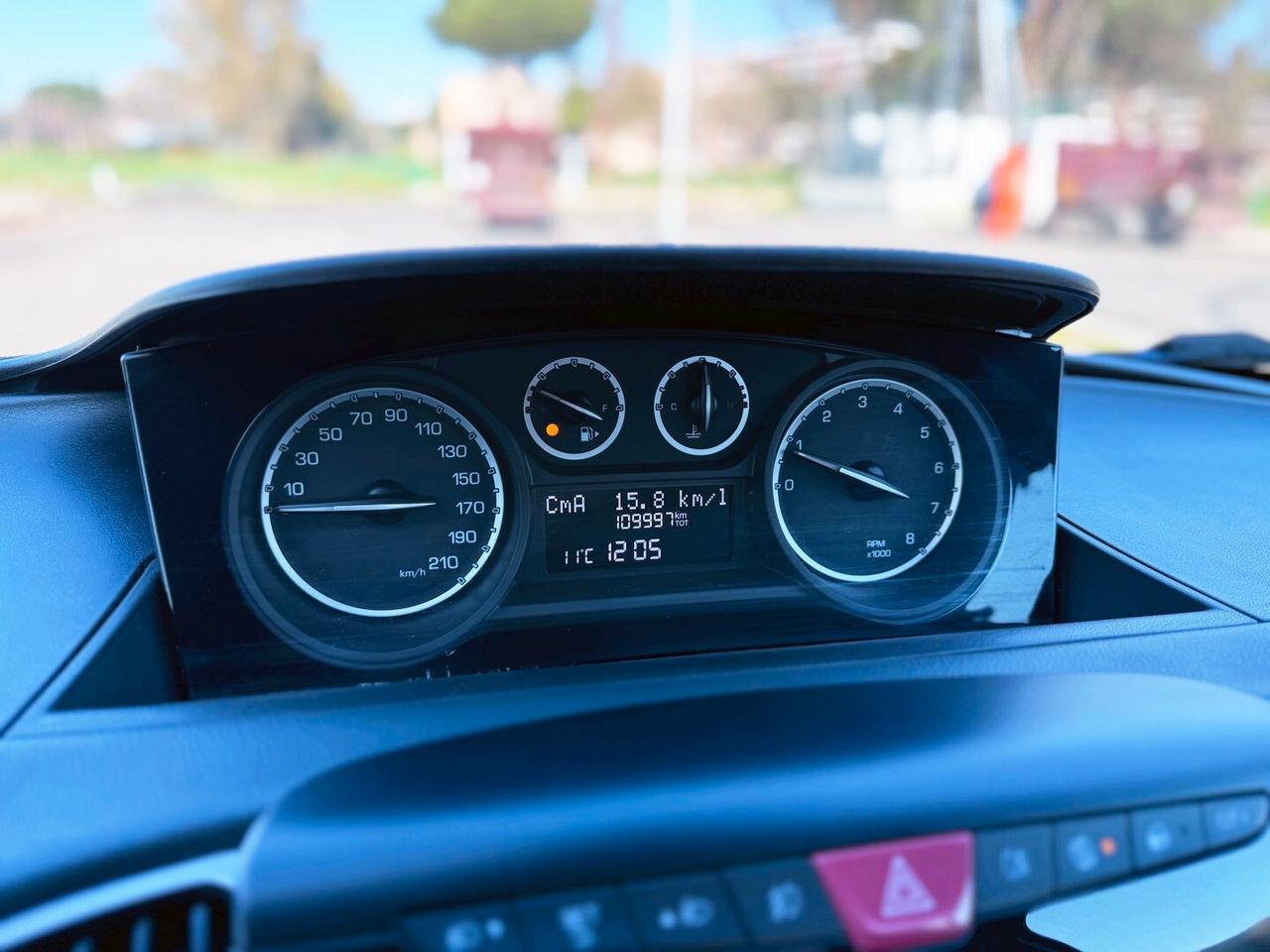 Lancia Ypsilon 1.2 benz. 69 CV 5 porte S&S Gold E6b *UNIPRO* - 2014 GARANZIA RATE PERMUTE