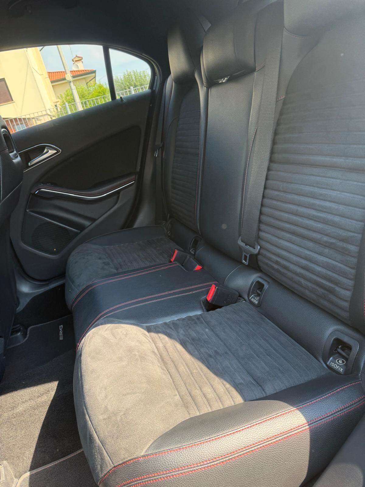 Mercedes A180 Premium AMG