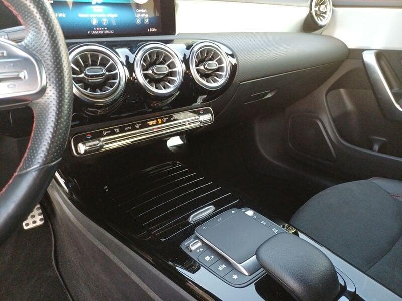 Mercedes-Benz CLA Coupé CLA 200 d Automatic Premium