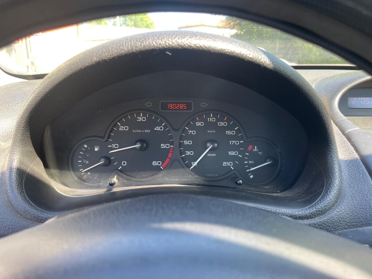 Peugeot 206 1.4 HDi 5p. XR