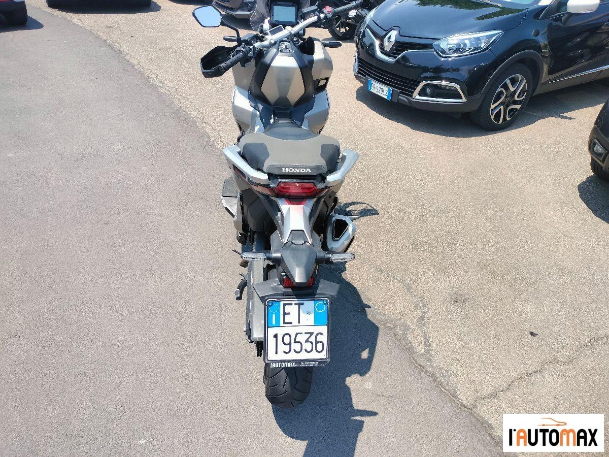Honda - X-ADV 750 DCT Abs my18