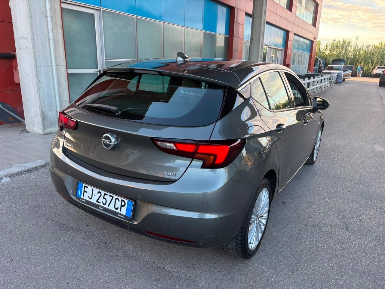 Opel Astra 1.6 CDTi 110CV Start&Stop 5 porte Innovation