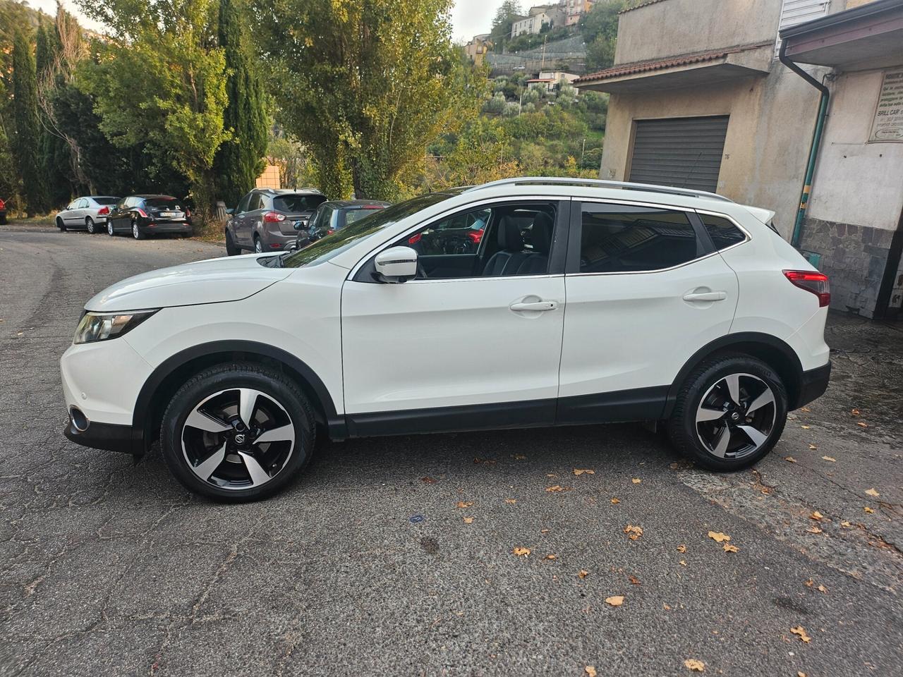 Nissan Qashqai 1.5 dCi N-Connecta 2016
