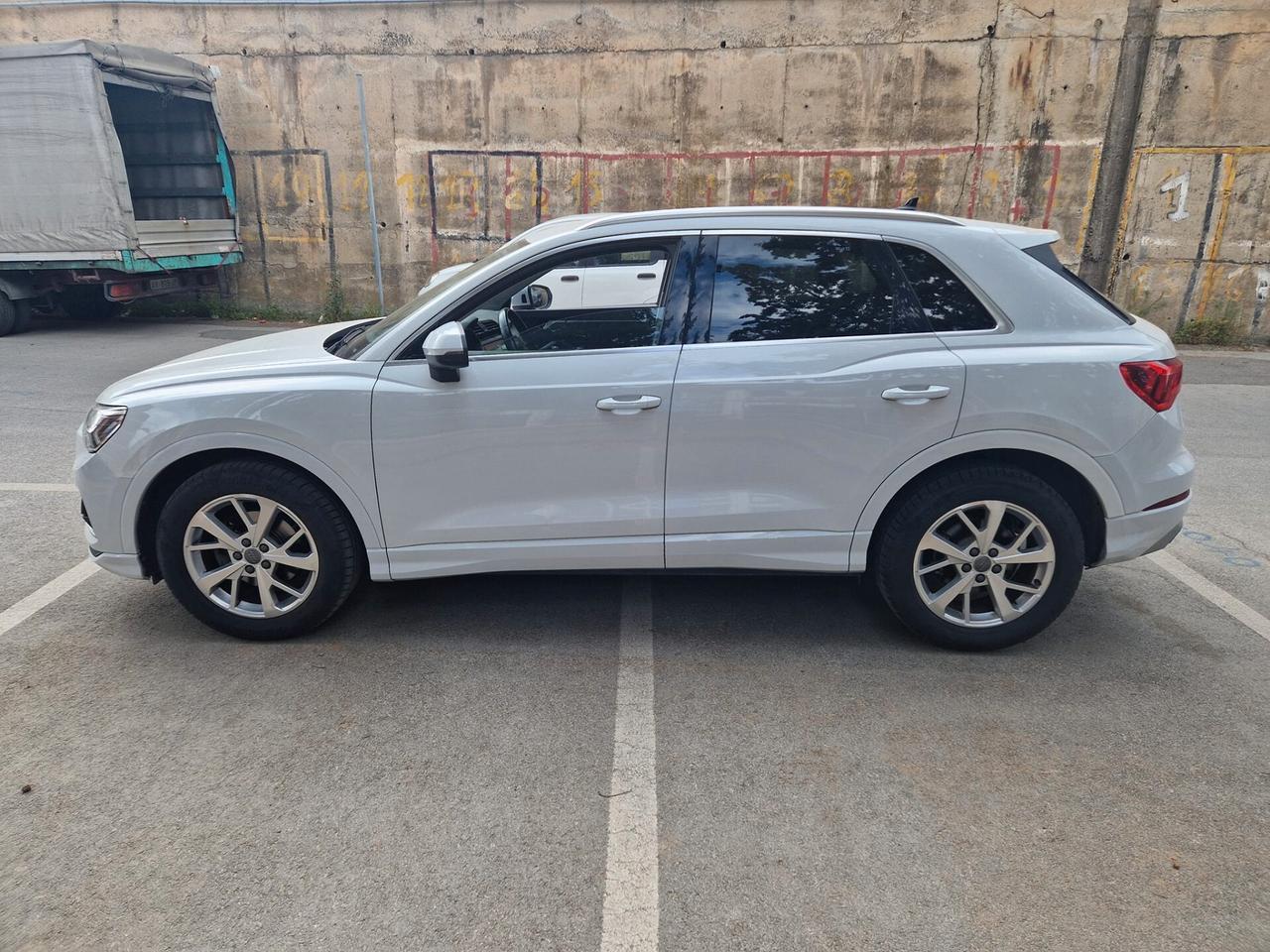 Audi Q3 35 TDI S tronic 150 CV