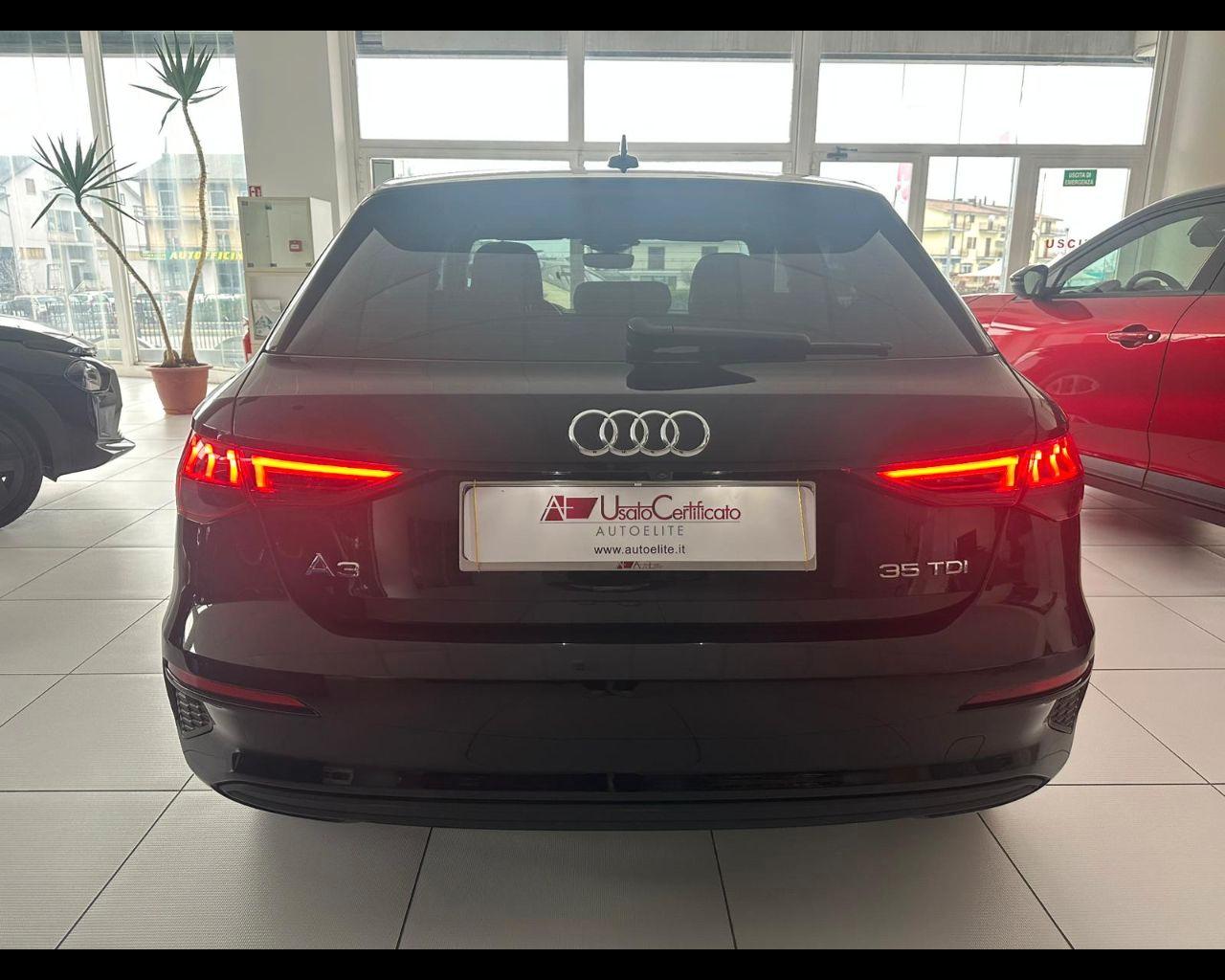 AUDI A3 SPB 35 TDI S tronic Business Advanced