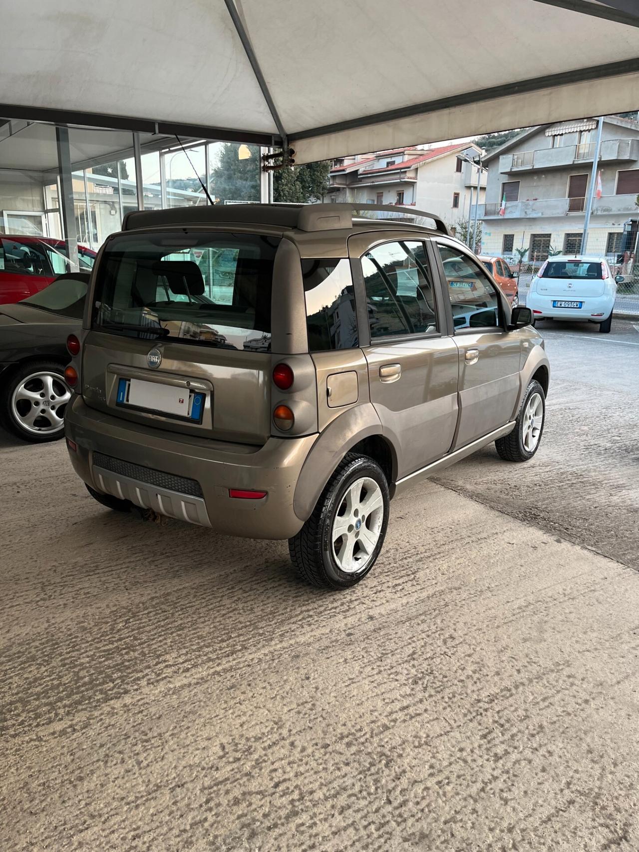 Fiat Panda 1.3 MJT 16V 4x4 Cross