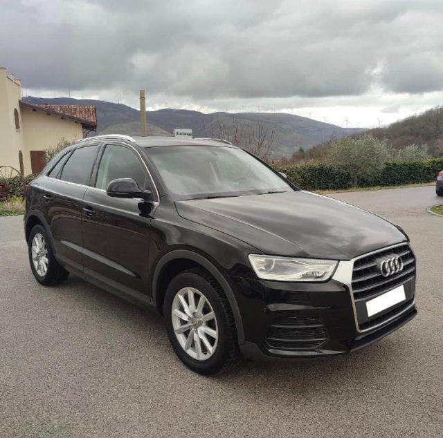 AUDI Q3 2.0 TDI 120 CV Business