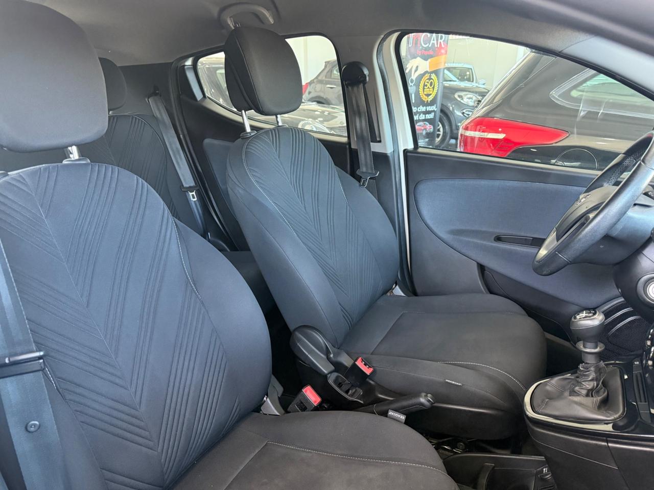 Lancia Ypsilon 1.0 FireFly 5 porte S&S Hybrid Gold 2022