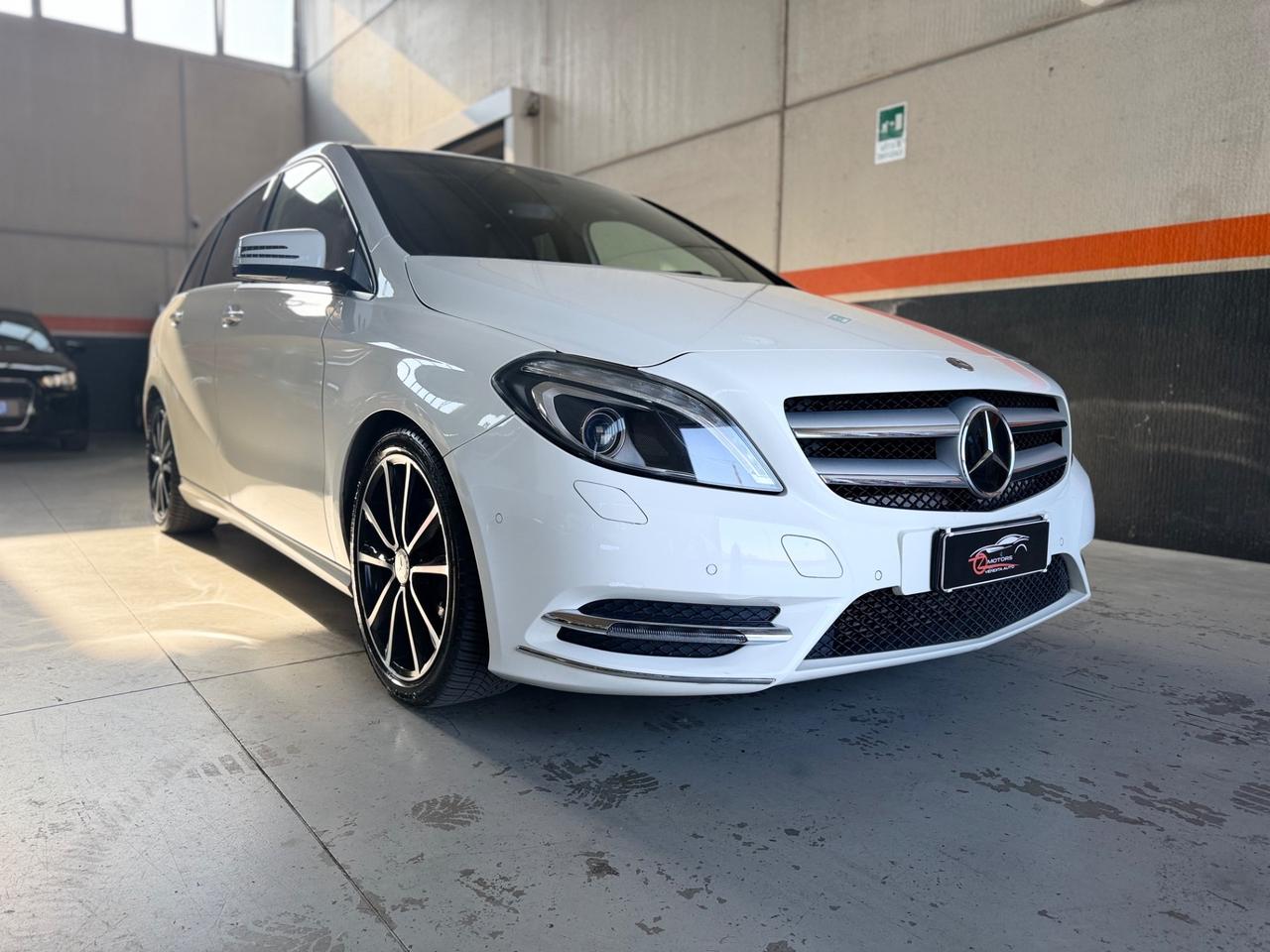 Mercedes-benz B 200 180 CDI Automatic Premium NEOPATENTATI