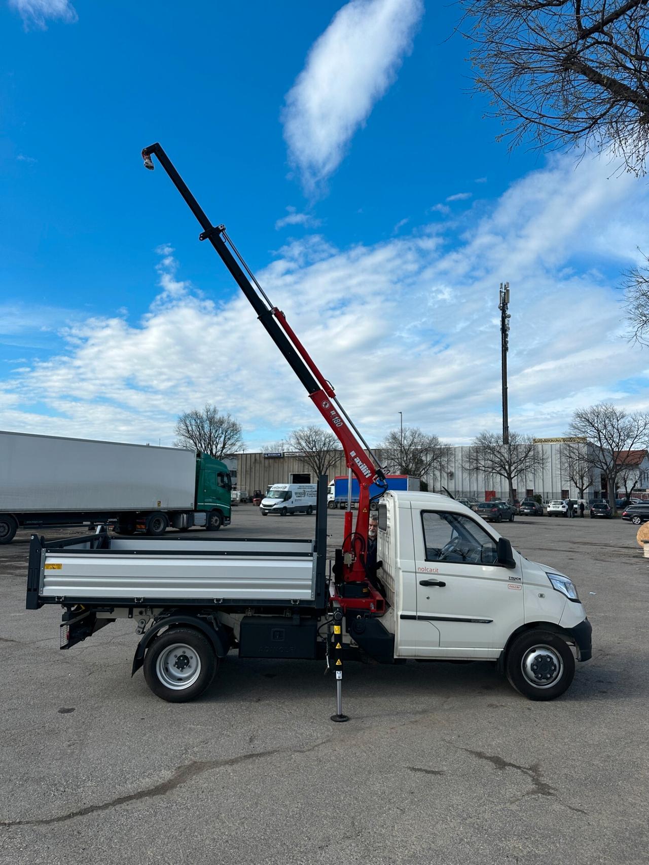 Piaggio Porter NP6 TWB CHAS 325 LR LPG TOP WHITE