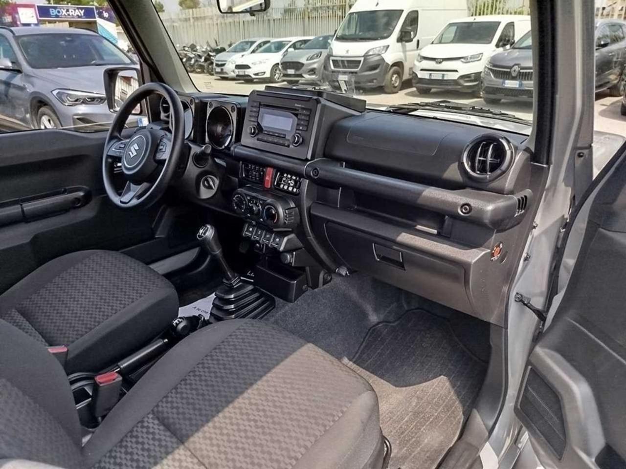 Suzuki Jimny 1.5 5MT PRO (N1)