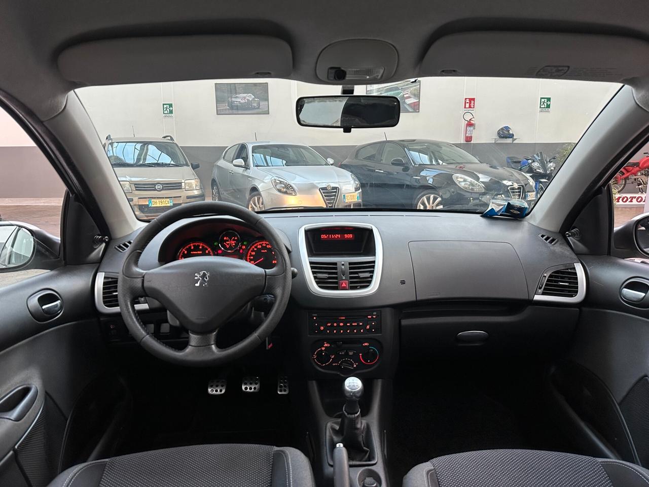 Peugeot 206 Plus, 1.1 Benz (Euro 4), guidabile anche da neopatentati, garantita