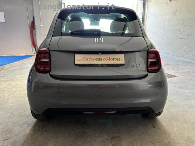 FIAT 500e 3+1 42 kWh Icon