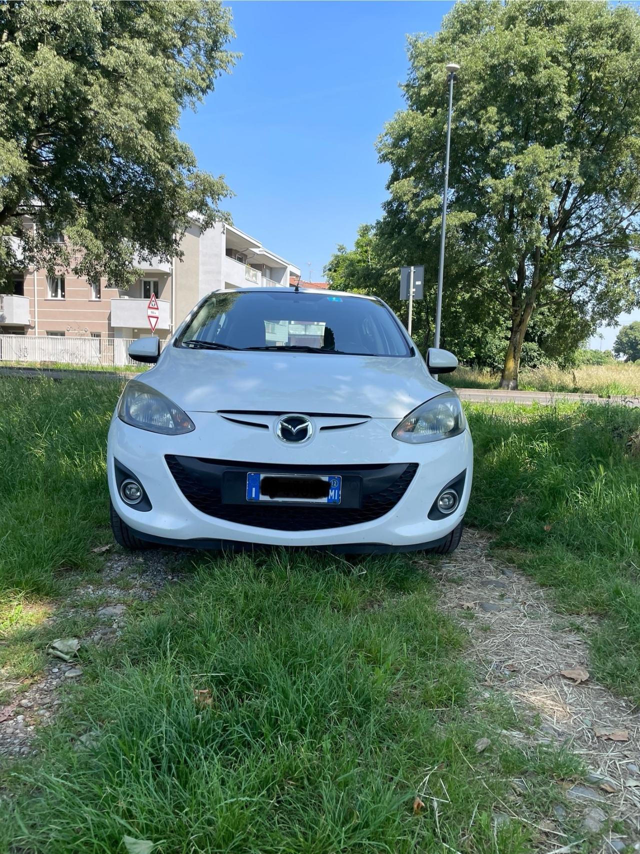 Mazda 2 Mazda2 1.3 16V 75CV 5p. Trendy
