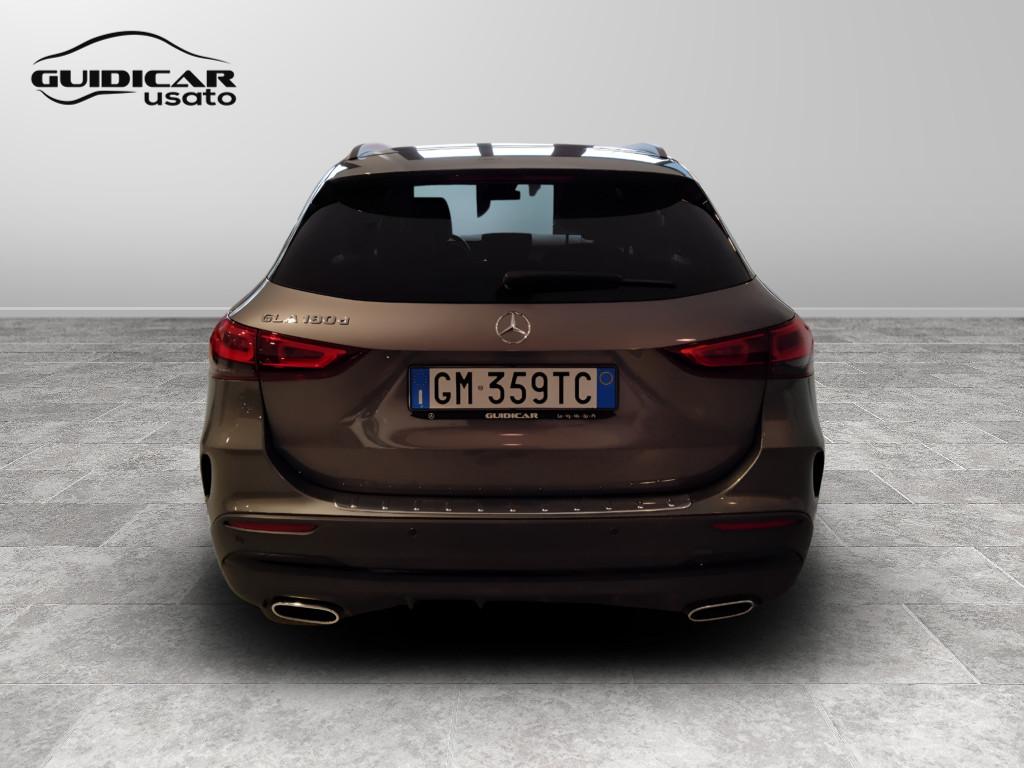 Mercedes-Benz GLA-H247 2020 - GLA 180 d Premium auto