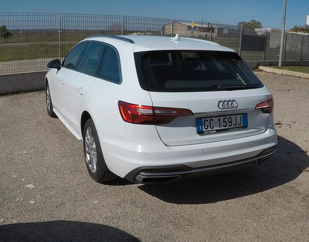 Audi A4 Avant 30 TDI/136 CV S tronic Advanced