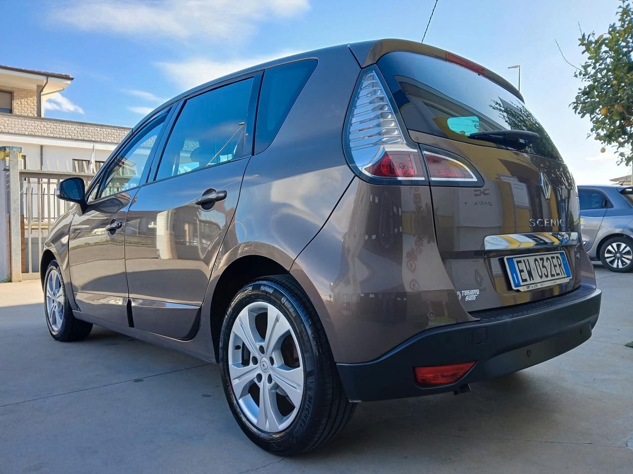 RENAULT Scenic 1.5 dCi 110cv Energy Live