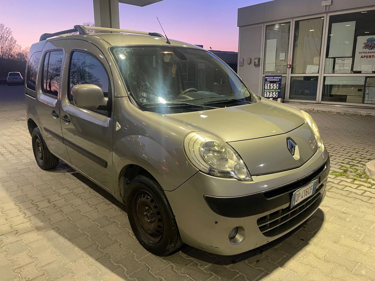 RENAULT KANGOO 1.5 DISEL 2008 NEOPATENTATI .