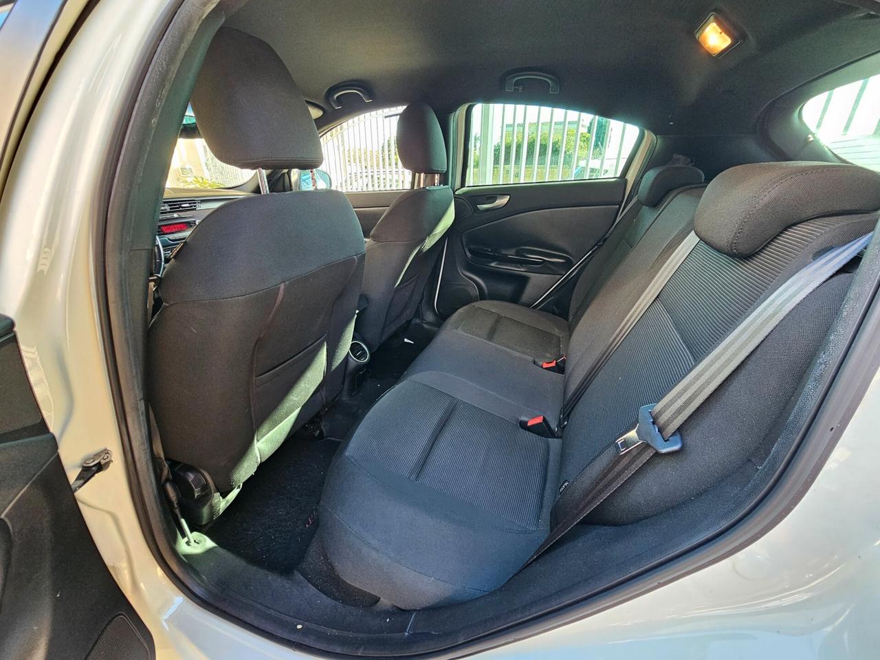 Alfa Romeo Giulietta 1.6 JTDm-2 105 CV Distinctive