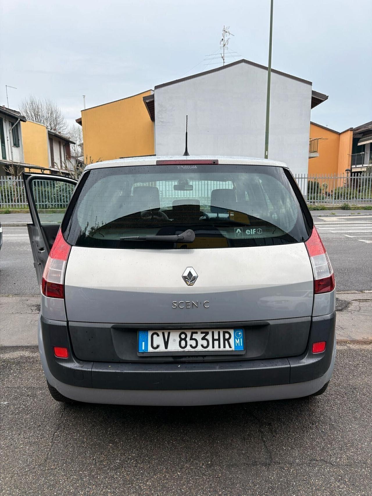 Renault Scenic Scénic 1.6 16V Confort Authentique