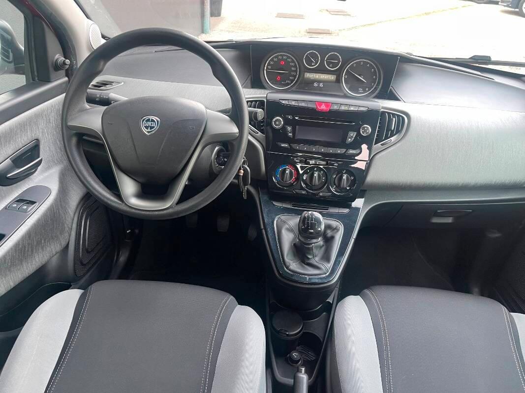 Lancia Ypsilon 1.2 8v Elefantino s&s 69cv E6