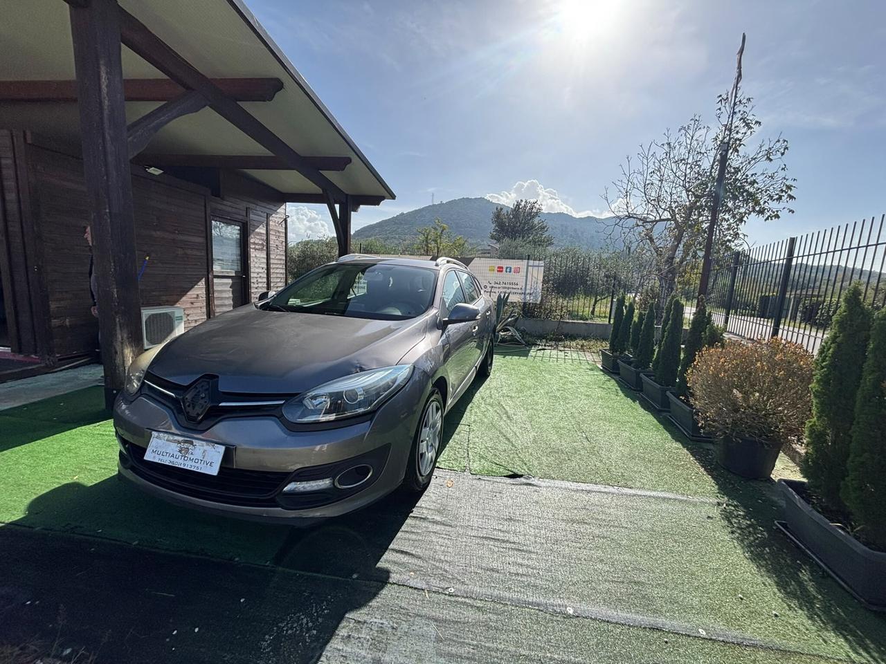 RENAULT MEGANE