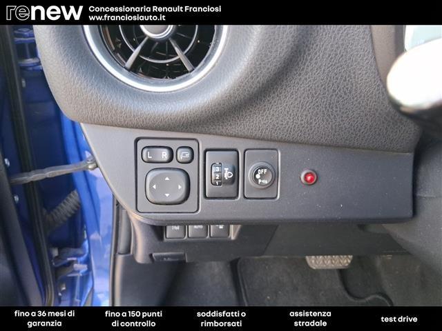 TOYOTA Yaris 5 Porte 1.5 VVT-i Hybrid Trend Blue Edition