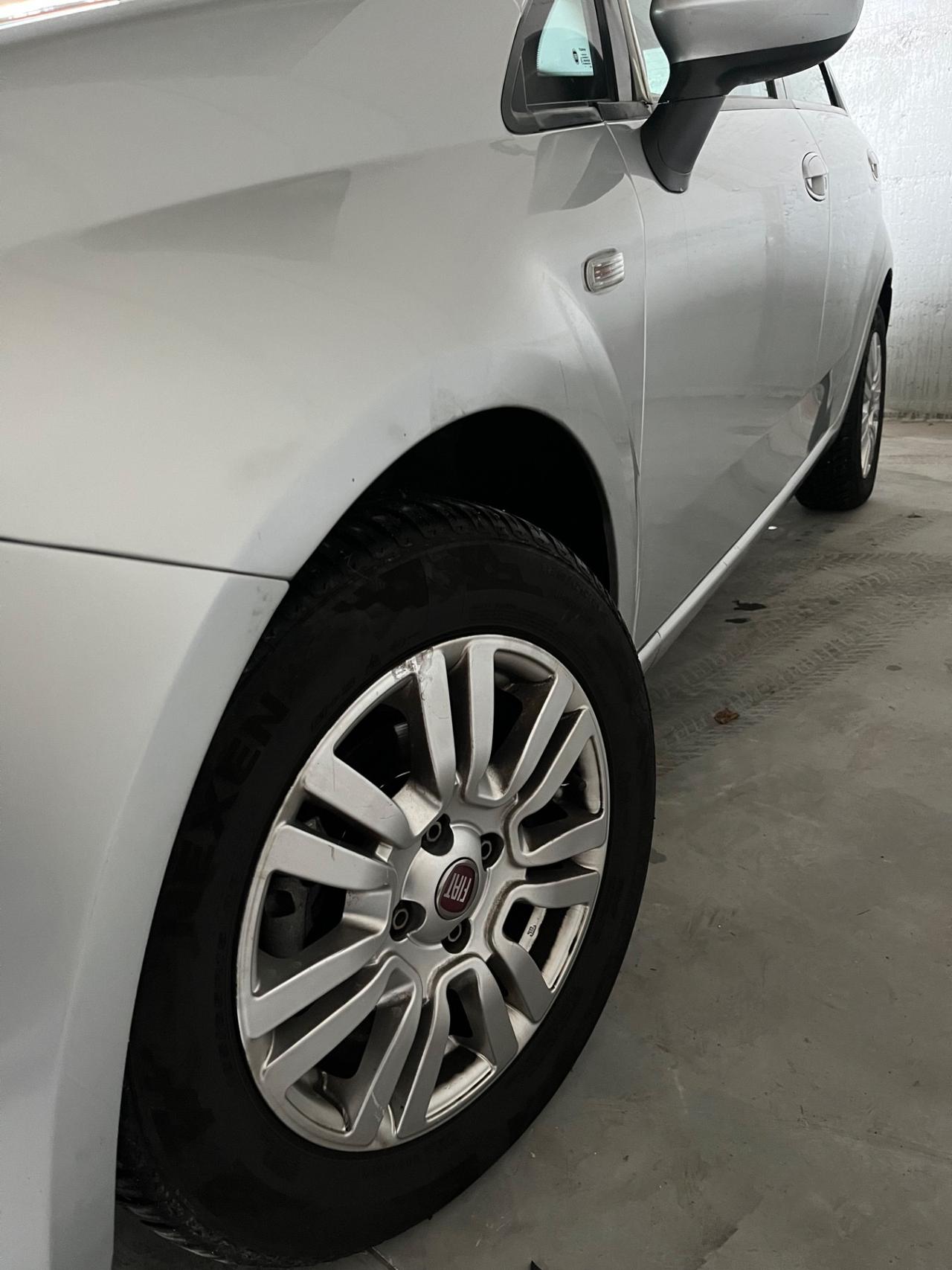 Fiat Punto 1.4 Lounge OK neopatentati