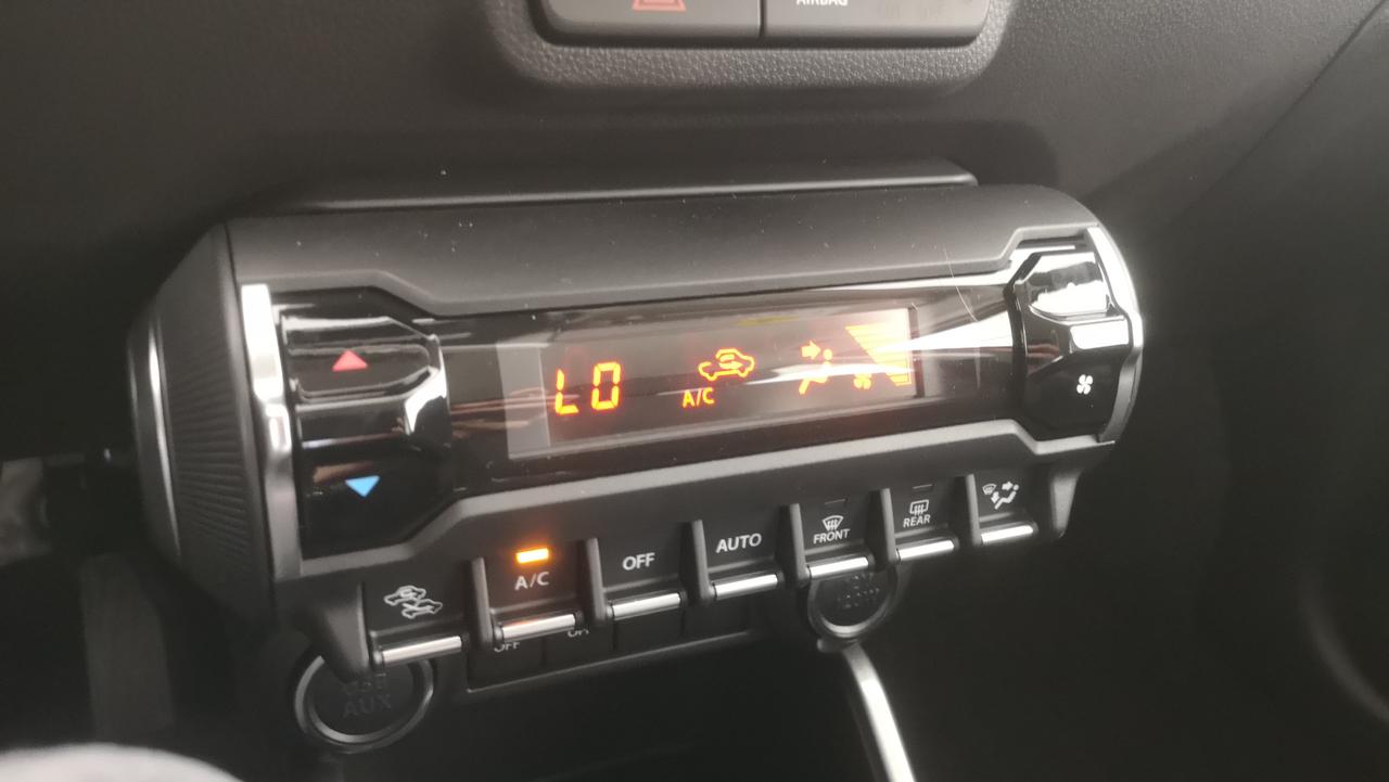 SUZUKI Ignis 1.2h Top 2wd