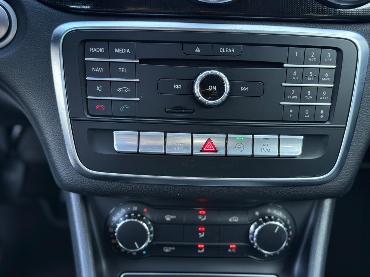 Mercedes-benz CLA 180 d Sport Automatico !